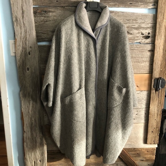 VINTAGE handmade grey wool cape plus size - Picture 1 of 9